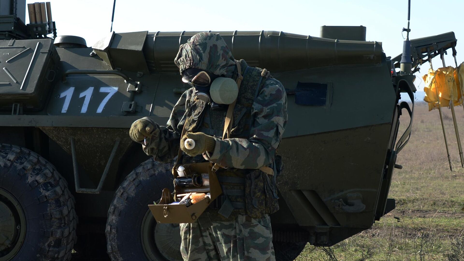 Военнослужащий войск радиационной, химической и биологической защиты РФ - РИА Новости, 1920, 07.10.2024