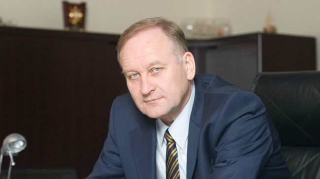 Геннадий Лазарев