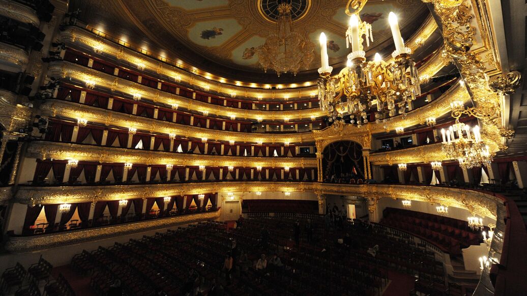 Большой театр назвал даты трансляции "Щелкунчика"