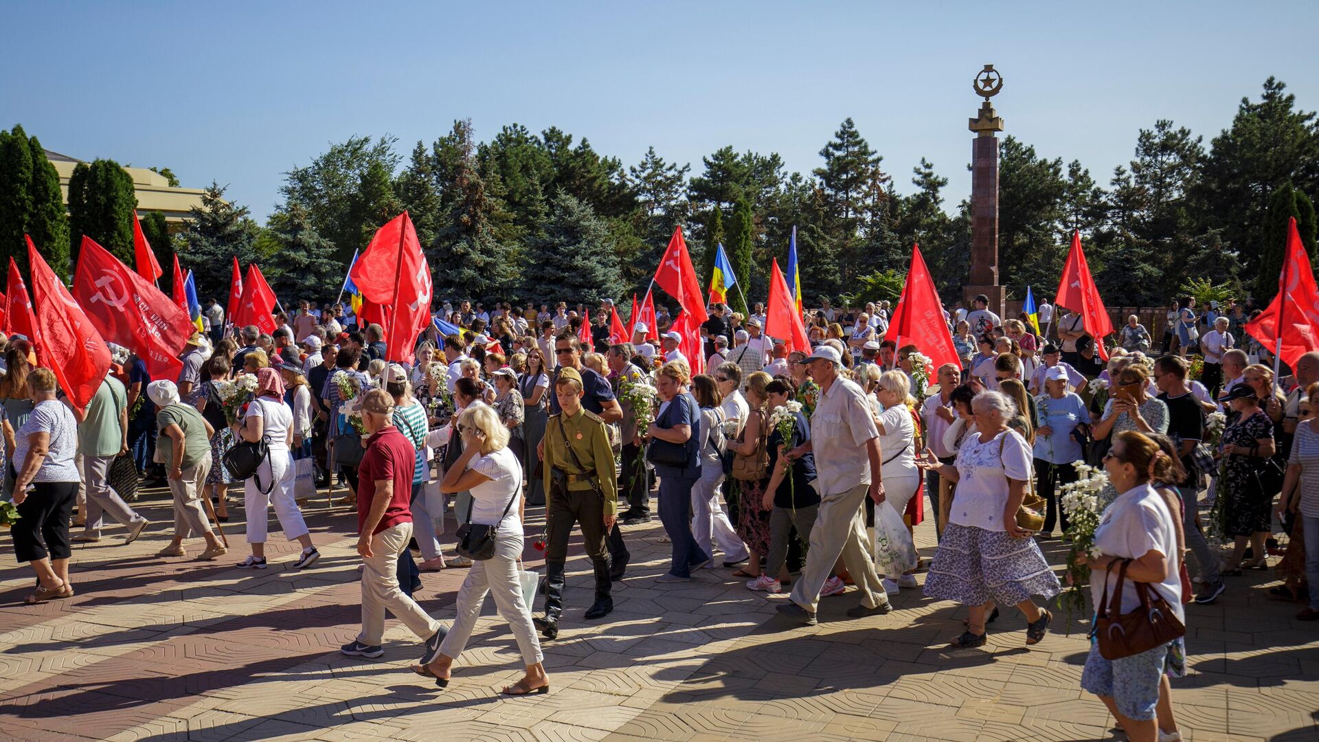 Мероприятия в Молдавии в честь 80-летия освобождения республики от фашистской оккупации - РИА Новости, 1920, 24.08.2024