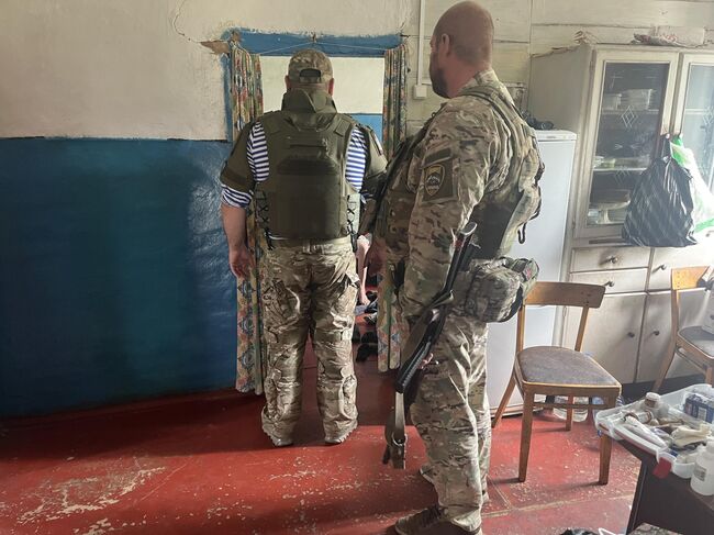 Волонтеры приехали к беженцам Волонтеры приехали к беженцам