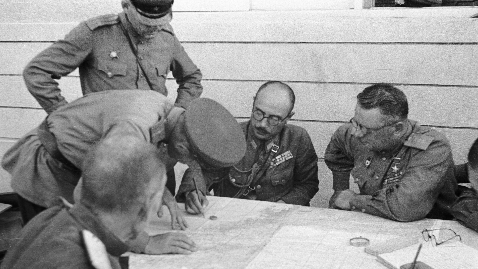 Подписание Акта о капитуляции 3-й Квантунской армии в городе Ванцине, конец Второй мировой войны - РИА Новости, 1920, 03.09.2024