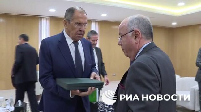 Подарок Лаврову с автографом игрока Реала Винисиуса