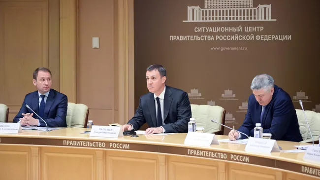 Заместитель председателя правительства РФ Дмитрий Патрушев проводит совещание в ситуационном центре правительства РФ, посвященное реализации мероприятий по подъему и утилизации затонувших судов в рамках федерального проекта Генеральная уборка. 9 сентября 2024