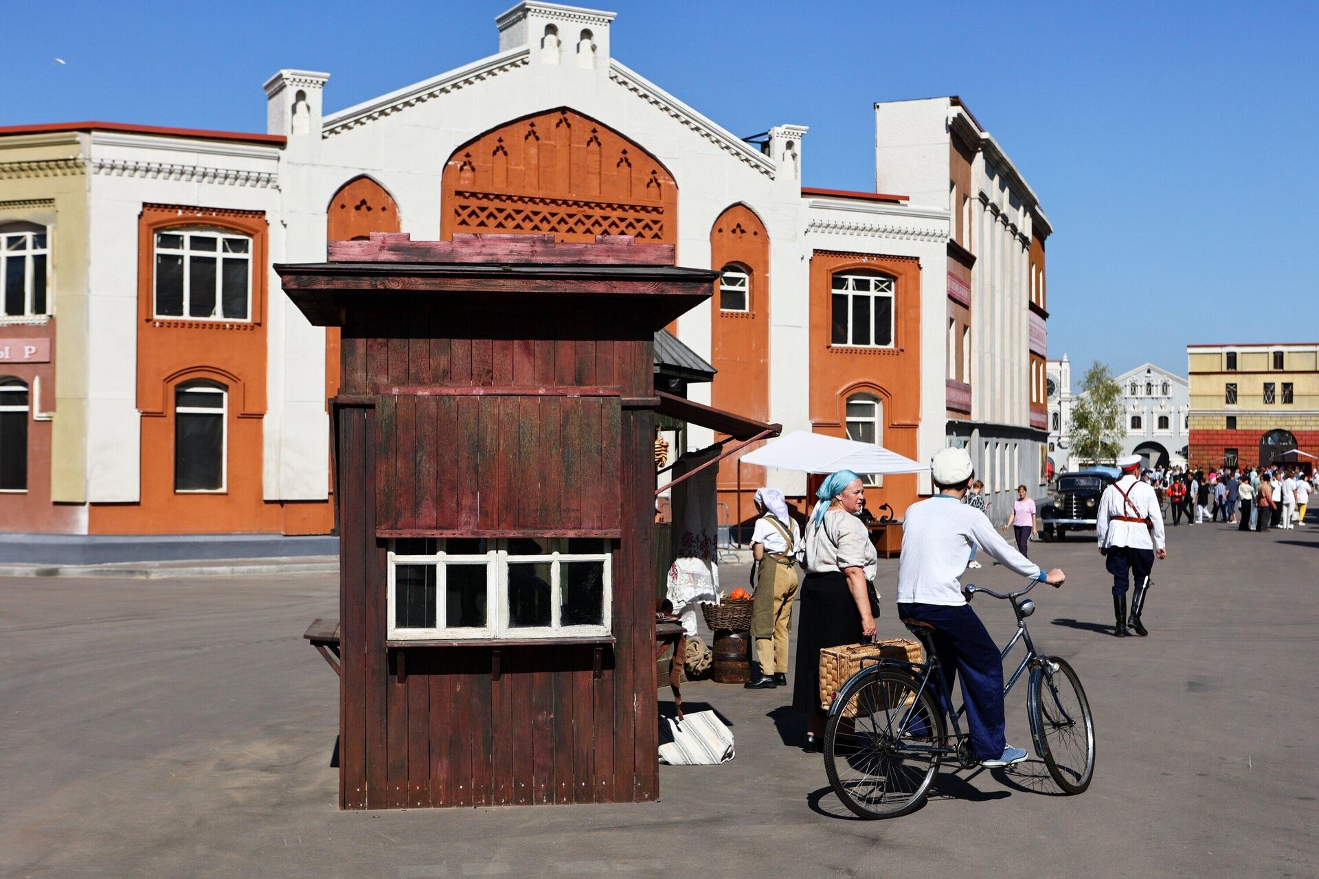 Открытие первой очереди кинопарка Москино - РИА Новости, 1920, 13.09.2024