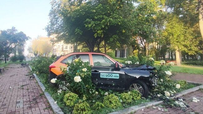 На месте ДТП с автомобилем каршеринга в центре Перми