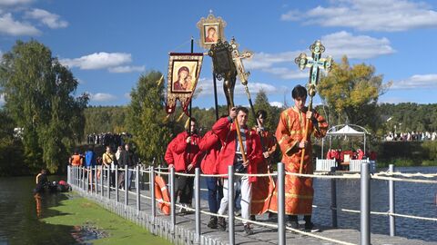 Участники XIII Елизаветинского крестного хода