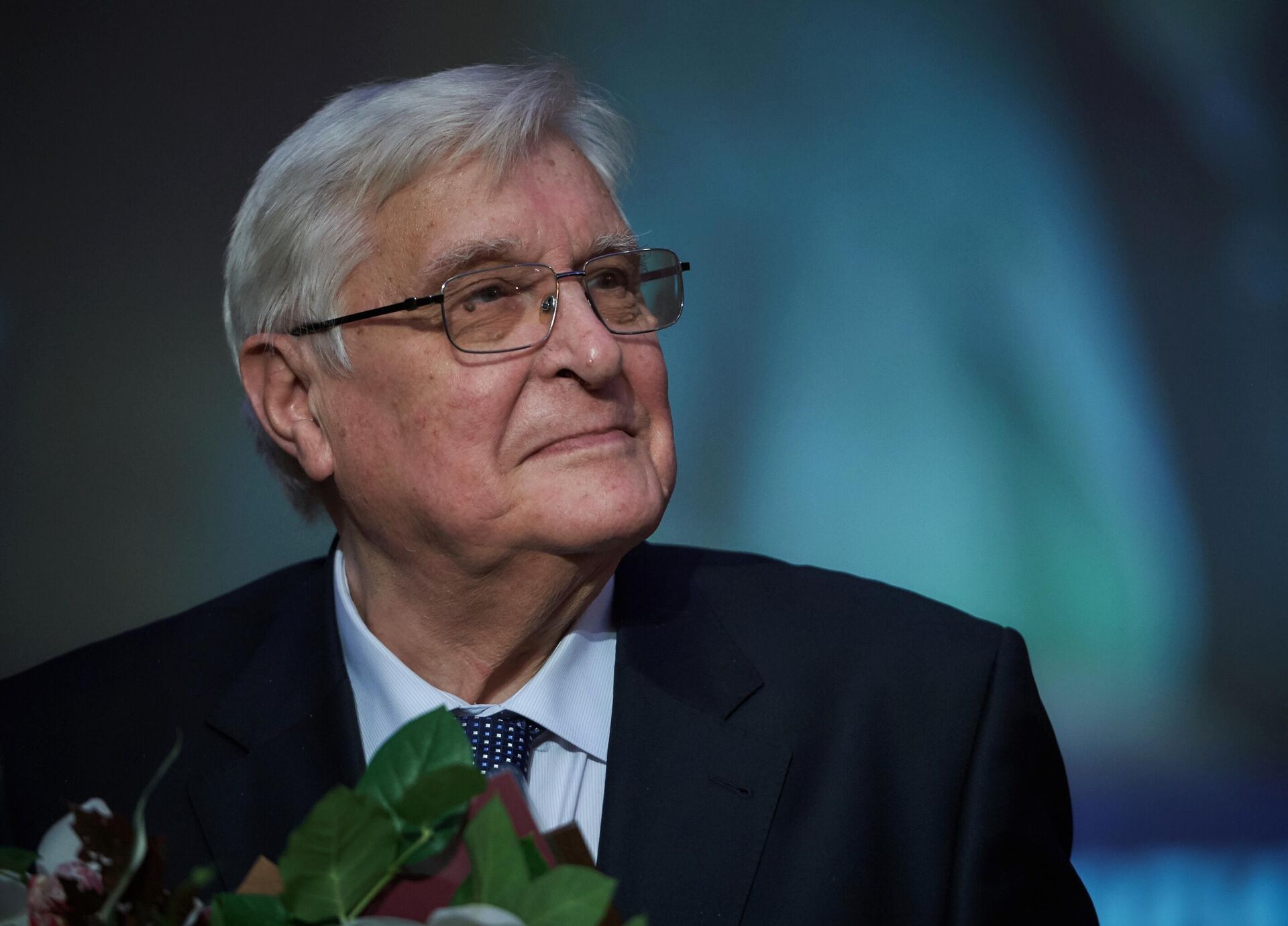 Народный артист СССР Олег Басилашвили на XI церемонии вручения Международной премии за развитие и укрепление гуманитарных связей в странах Балтийского региона Балтийская Звезда в Эрмитажном театре в Санкт-Петербурге - РИА Новости, 1920, 25.10.2025