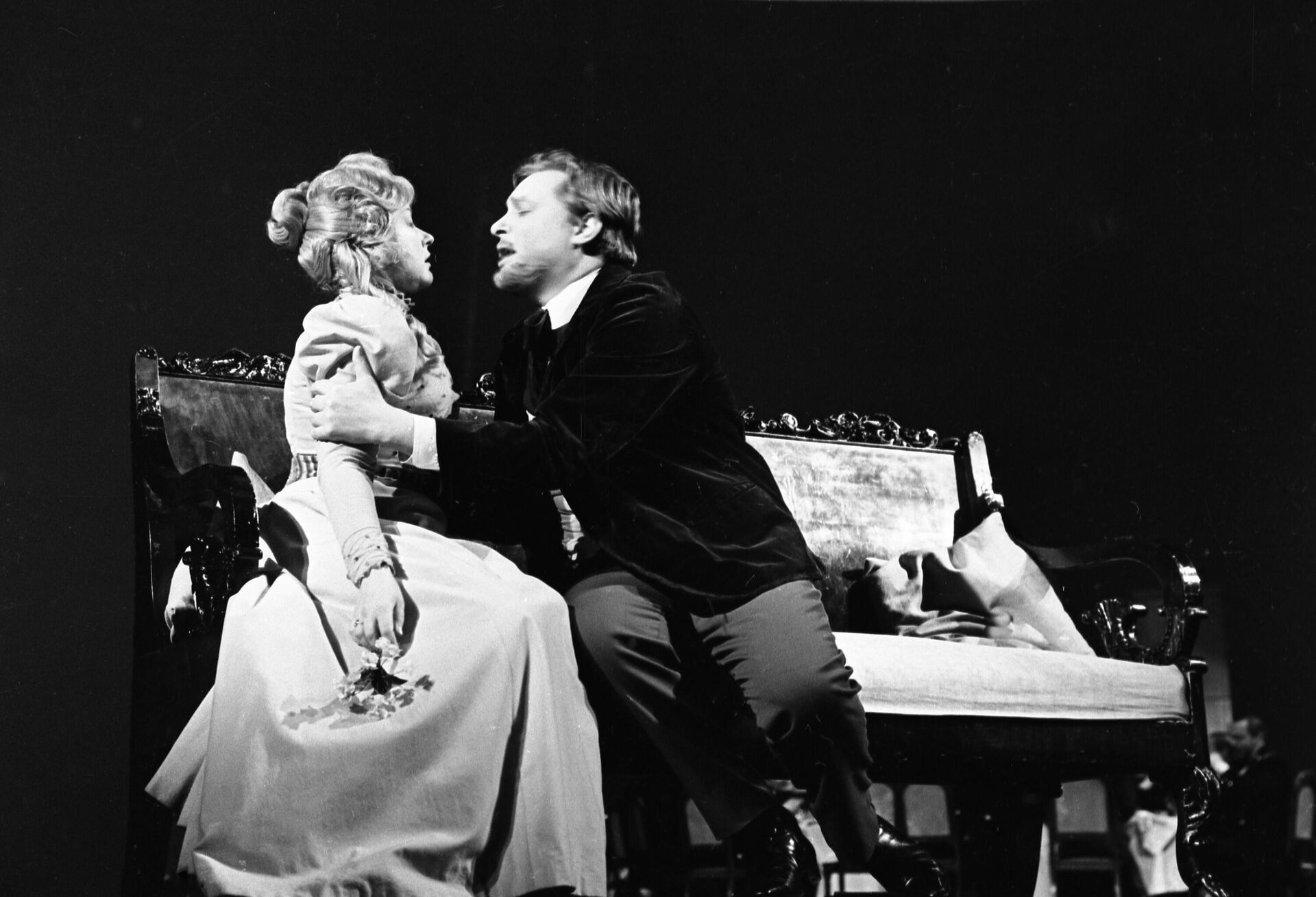 Спектакль Три сестры в Ленинградском БДТ - РИА Новости, 1920, 25.10.2025