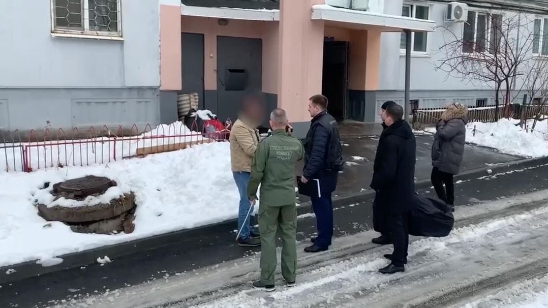 Следственные мероприятия по делу об убийстве семьи Алатарцевых с тремя детьми, совершенном 30 лет назад ради квартиры во Владивостоке - РИА Новости, 1920, 26.09.2024