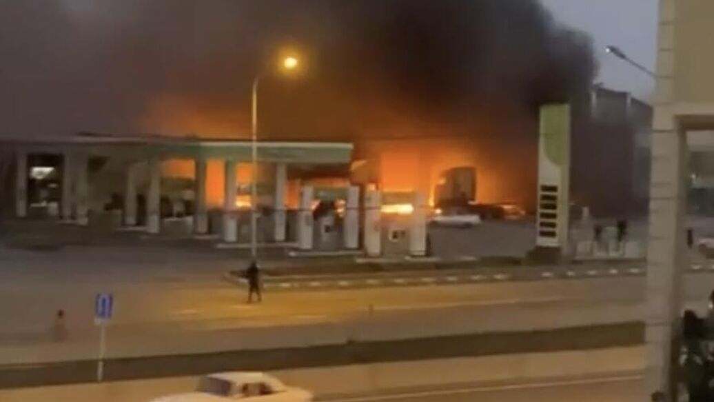 Минздрав сообщил о пострадавших с ожогами и ранениями при взрыве на АЗС