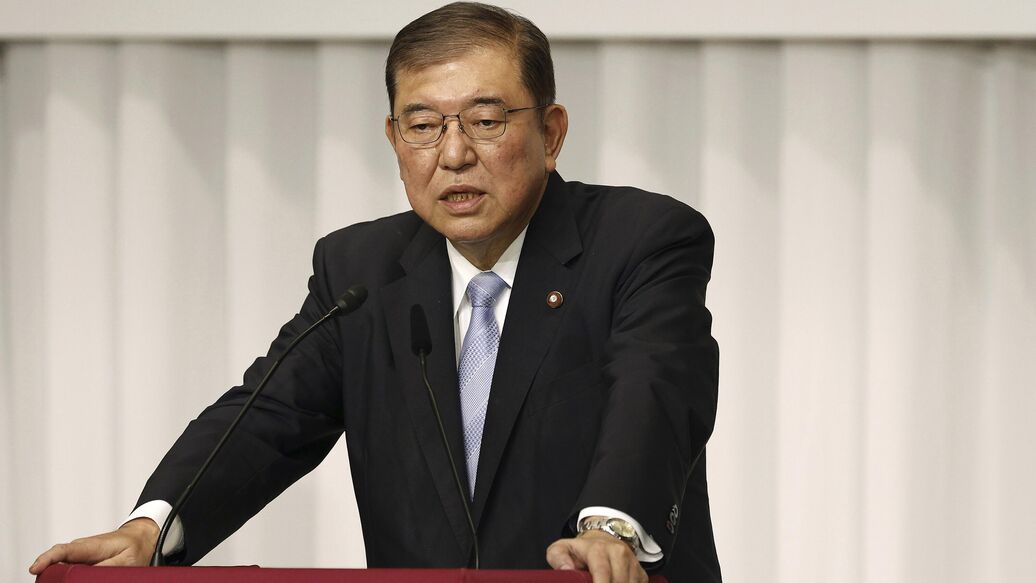 Новый премьер Японии намерен 9 октября распустить нижнюю палату парламент