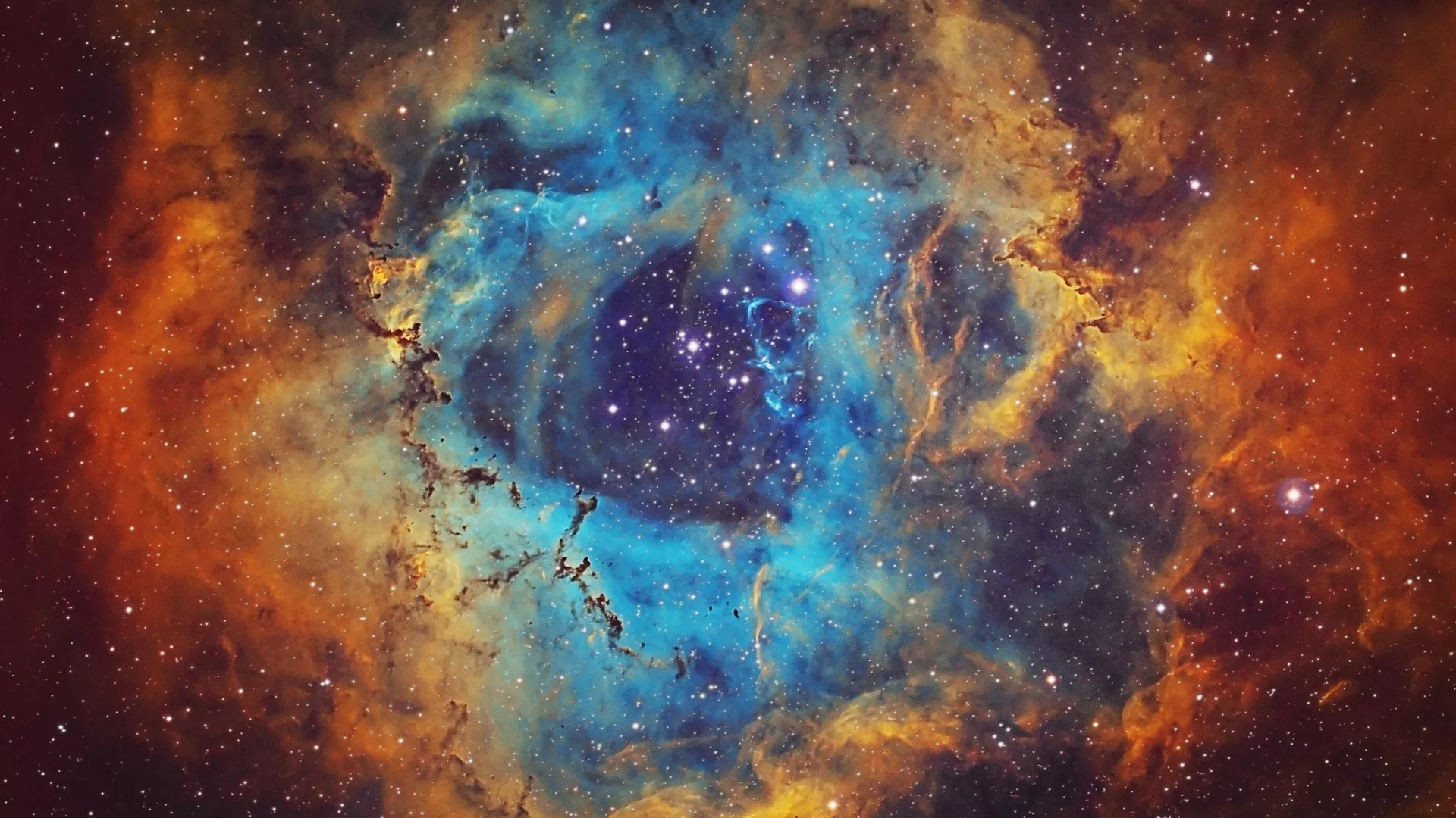 Cosmic clouds