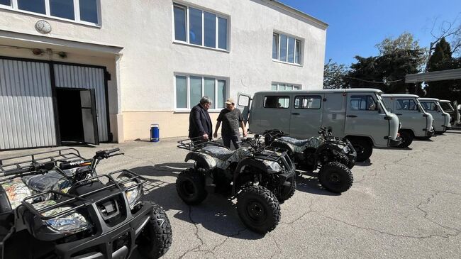 Жители КБР передали землякам в зоне СВО автомобили, квадроциклы и квадрокоптеры