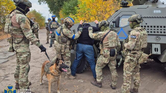 Сотрудники СБУ проводят облаву на гражданское население в Сумах