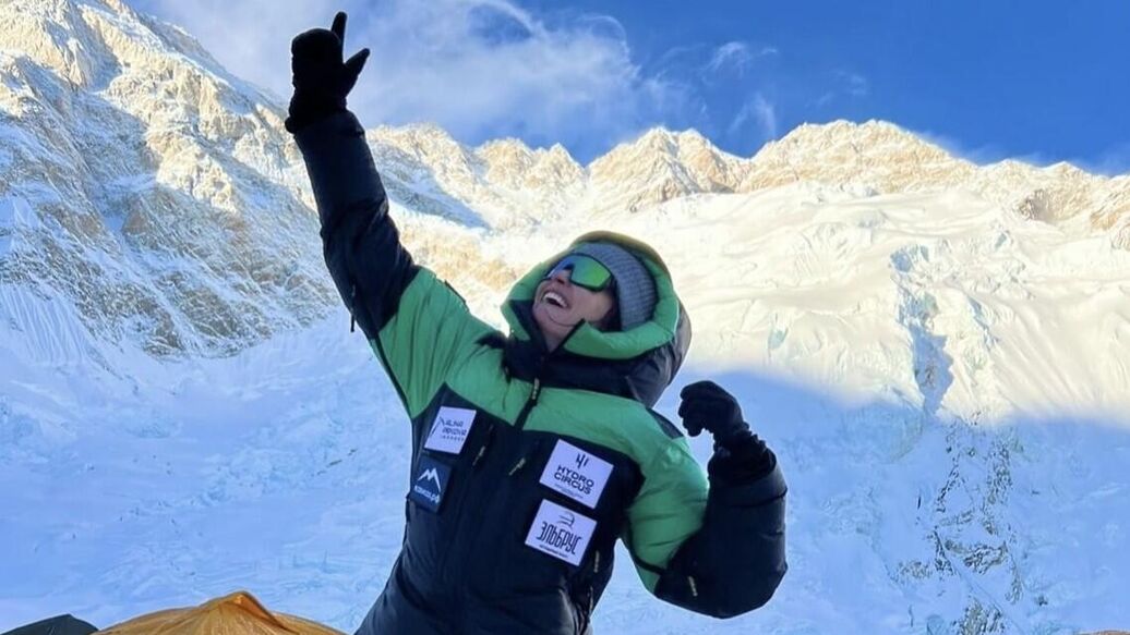 Покорившую 14 восьмитысячников альпинистку торжественно встретили в КБР