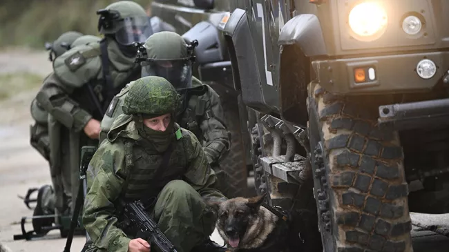 Военнослужащие Инженерных войск ВС России