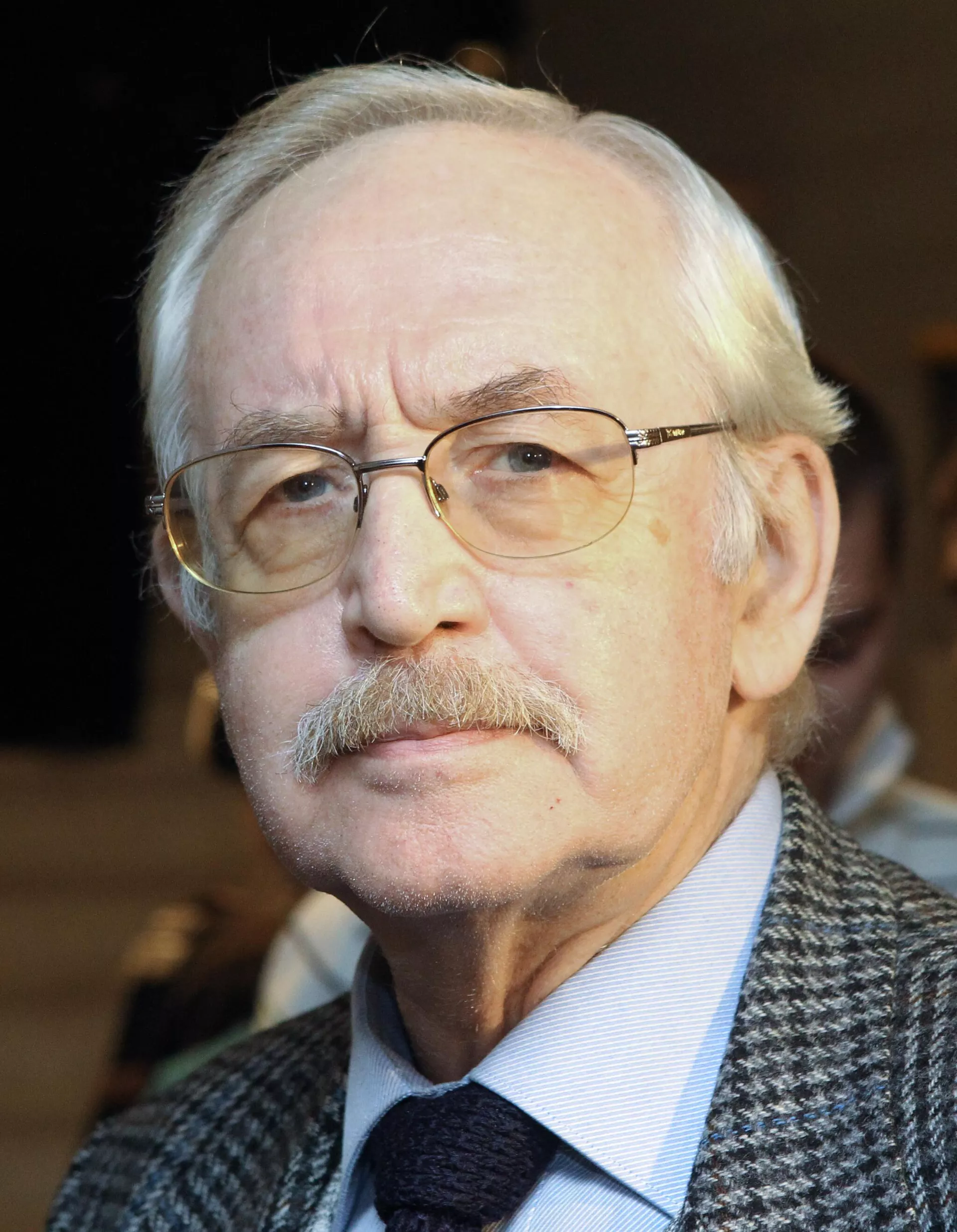 Василий Ливанов