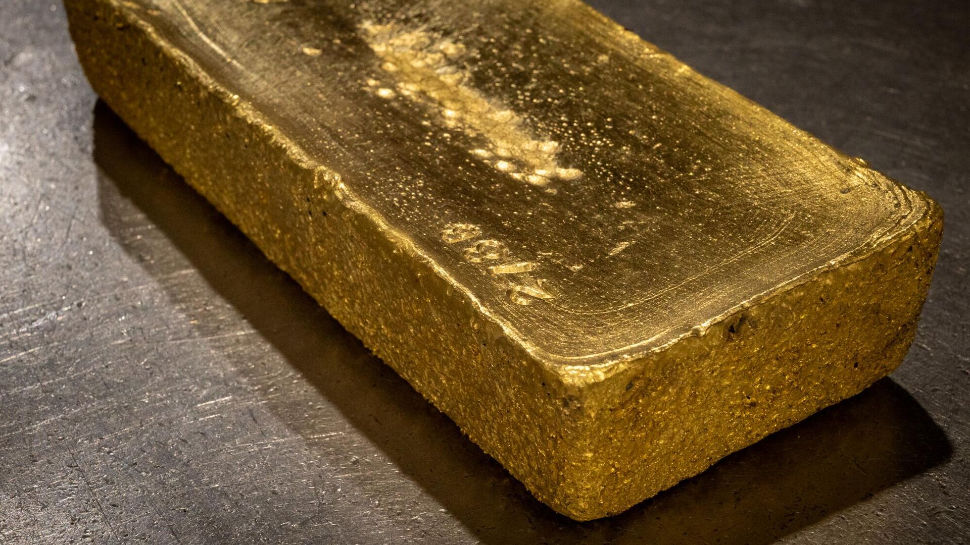 Золотой слиток - РИА Новости, 1920, 14.11.2025