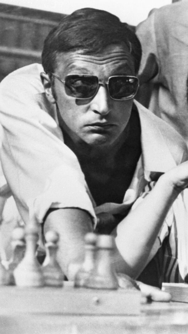 Кадр из фильма Гроссмейстер Кадр из фильма Гроссмейстер