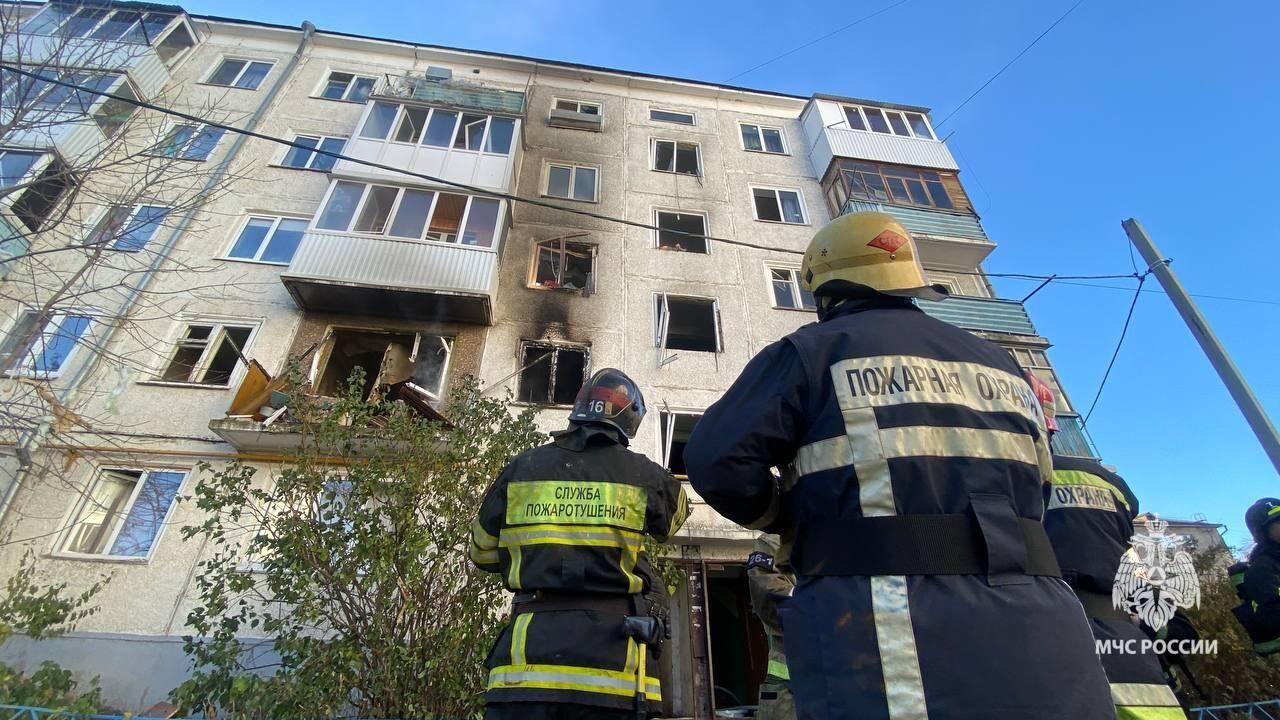 На месте взрыва бытового газа в многоквартирном жилом доме в Уфе - РИА Новости, 1920, 13.10.2024