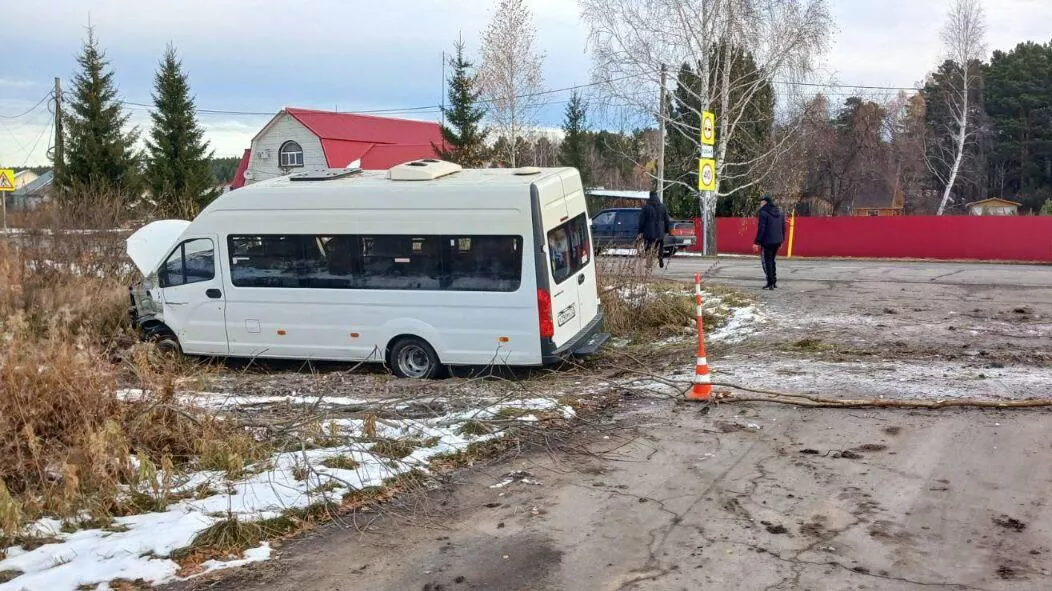 На месте ДТП в Тюменской области На месте ДТП в Тюменской области - РИА Новости, 1920, 14.10.2024