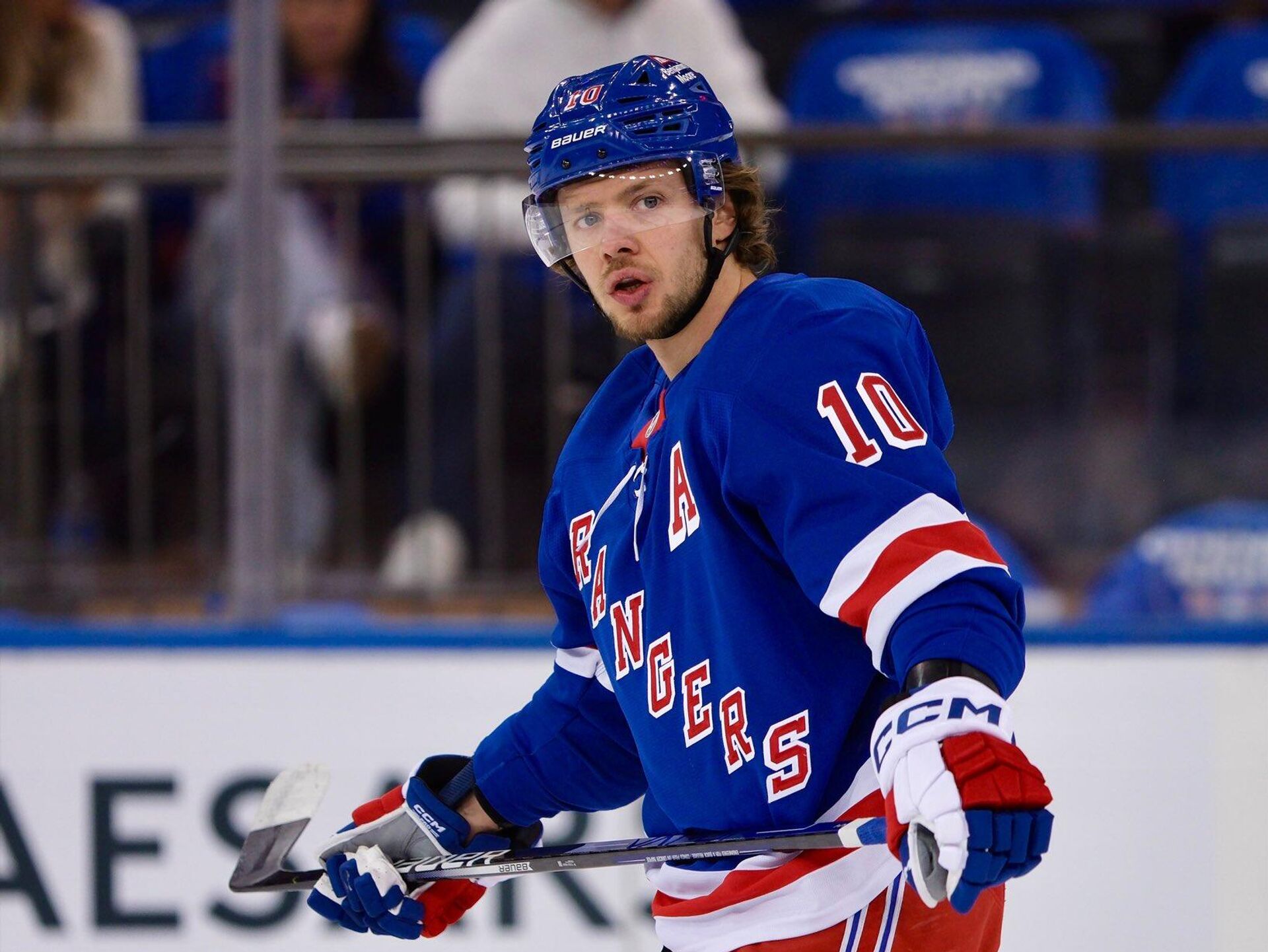 Хоккеист Нью-Йорк Рейнджерс Артемий Панарин Хоккеист Нью-Йорк Рейнджерс Артемий Панарин - РИА Новости, 1920, 19.10.2025