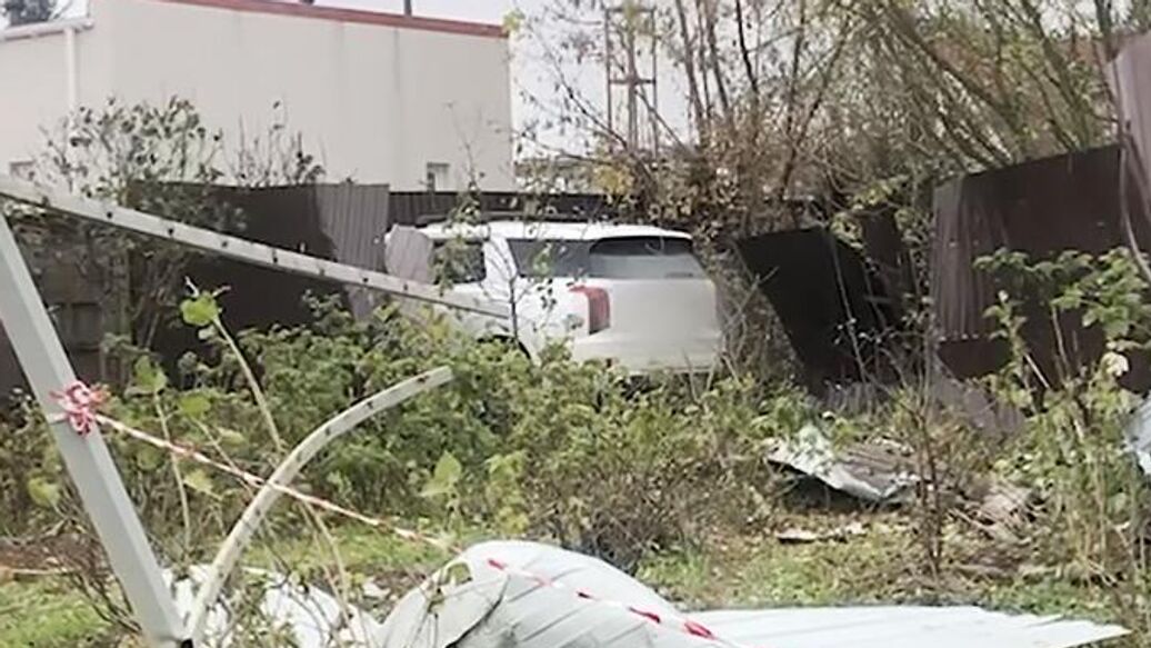 В Подмосковье неизвестный расстрелял автомобиль участника СВО