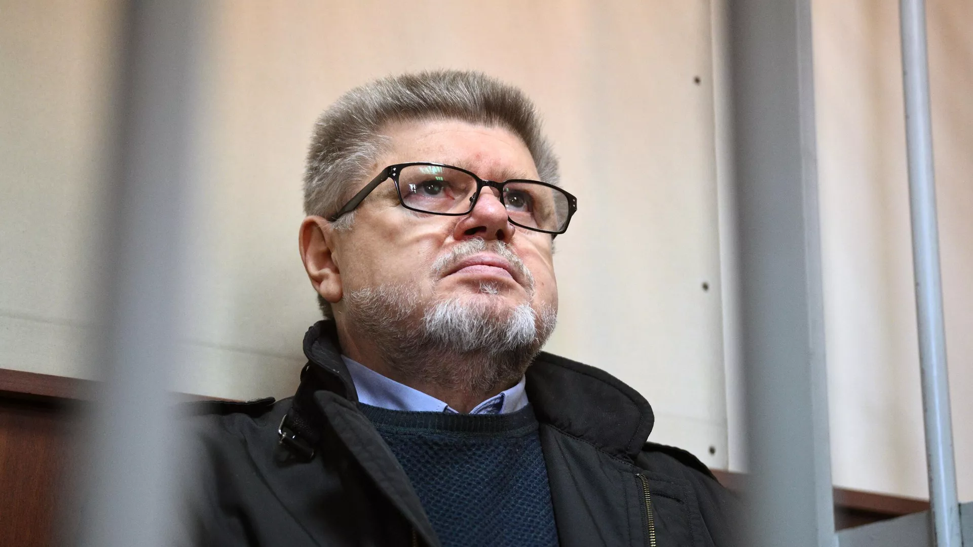 Бывший главный нарколог Москвы Евгений Брюн во время оглашения приговора. 17 октября 2024 - РИА Новости, 1920, 17.10.2024