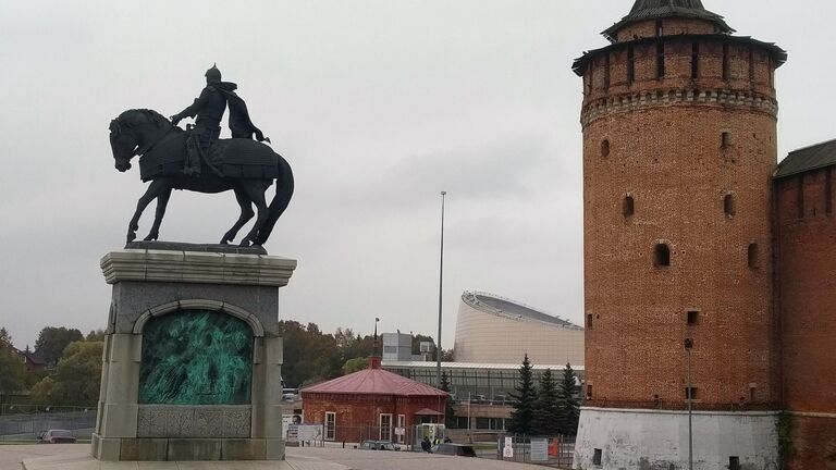 Монументальный памятник святому благоверному князю Дмитрию Донскому в Коломне