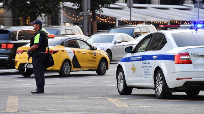 Сотрудник ДПС