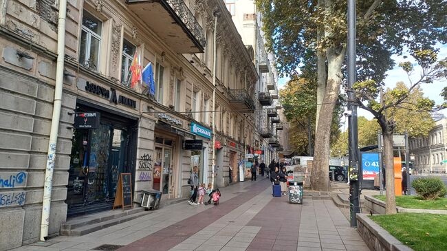 Проспект Руставели в Тбилиси Проспект Руставели в Тбилиси