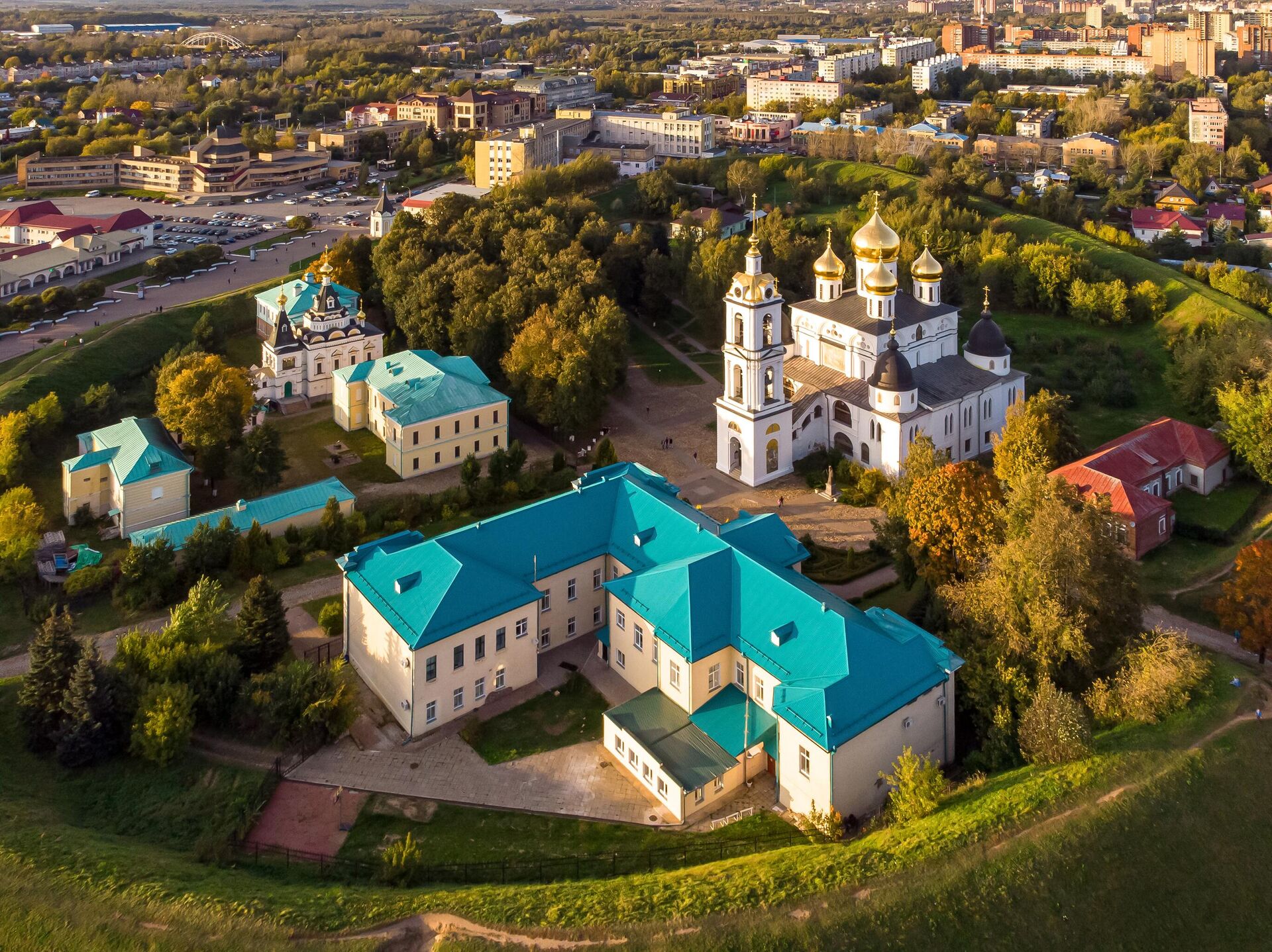 Кафедральный собор Успения Пресвятой Богородицы в Дмитрове - РИА Новости, 1920, 28.10.2024