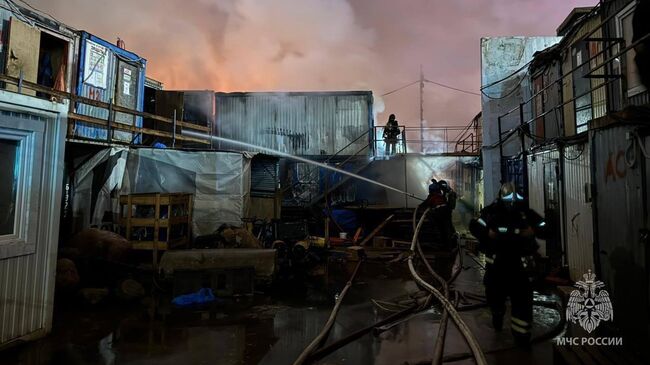 Ликвидация пожара на Волоколамском шоссе в Москве