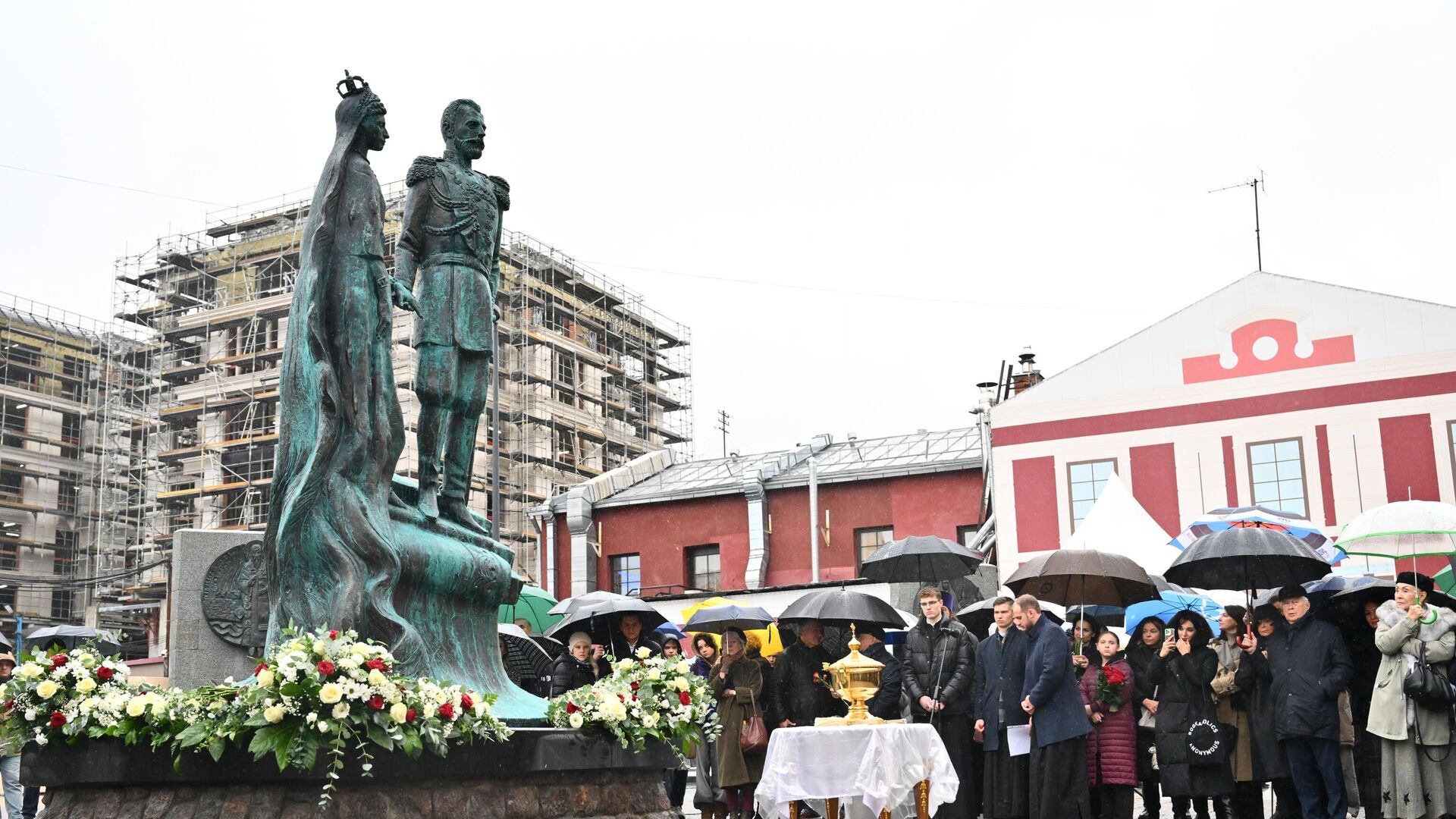 Открытие памятника великому князю Сергею Александровичу и его супруге Елизавете Фёдоровне - РИА Новости, 1920, 01.11.2024