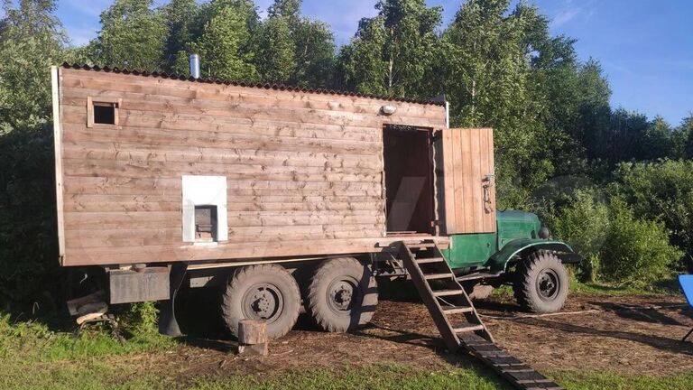 Автодом с мобильной баней на колесах на базе автомобиля ЗИЛ в Магнитогорске