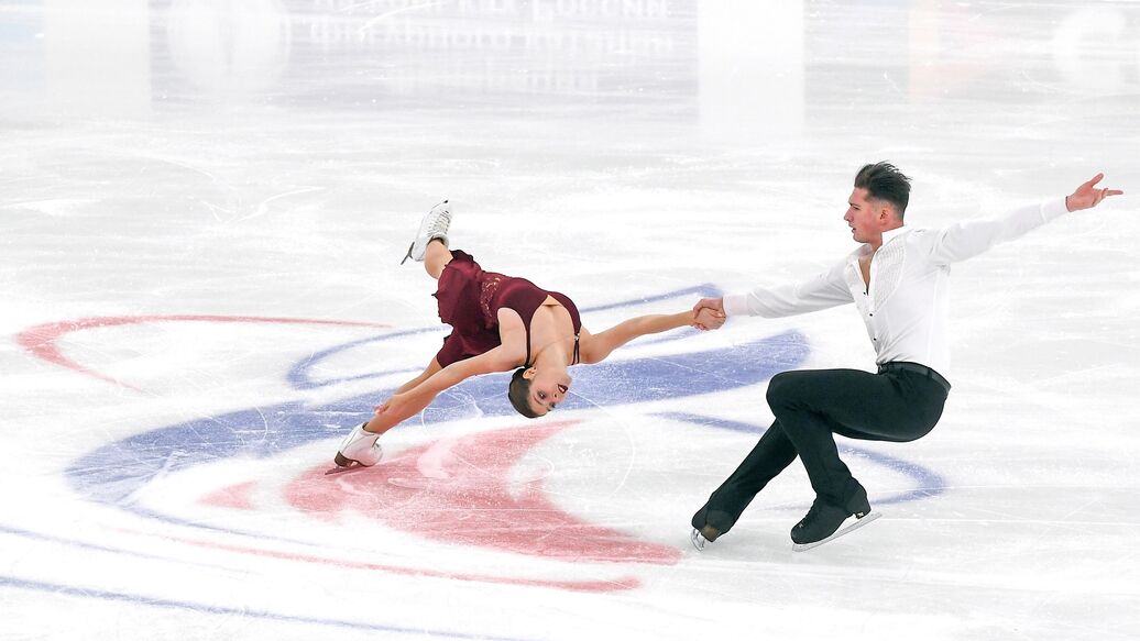 МОК исключил соревнования спортивных пар из программы юношеских ОИ