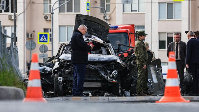 На месте взрыва автомобиля в Севастополе. 13 ноября 2024