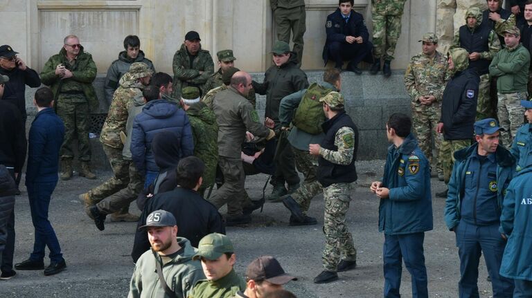 Обстановка у парламента Абхазии в Сухуме