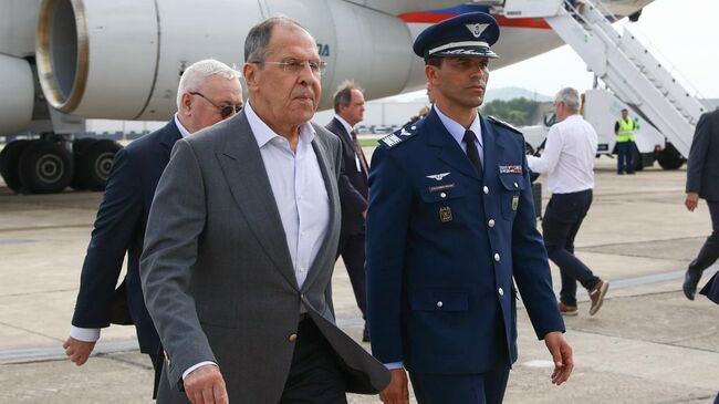 Министр иностранных дел РФ Сергей Лавров прибыл в Рио-де-Жанейро для участия в саммите Группы двадцати. 17 ноября 2024