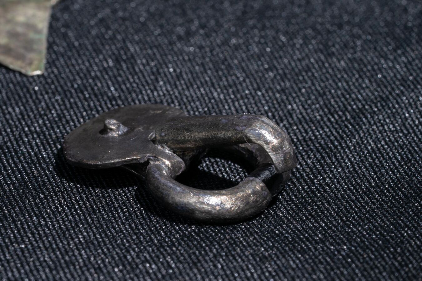 1984385351_0:0:3072:2048_1440x900_80_0_1