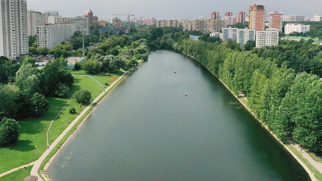 Мазиловский пруд в Москве