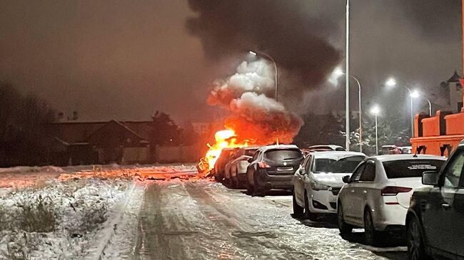 В ЖК Лайково под Одинцово сгорел припаркованный автомобиль