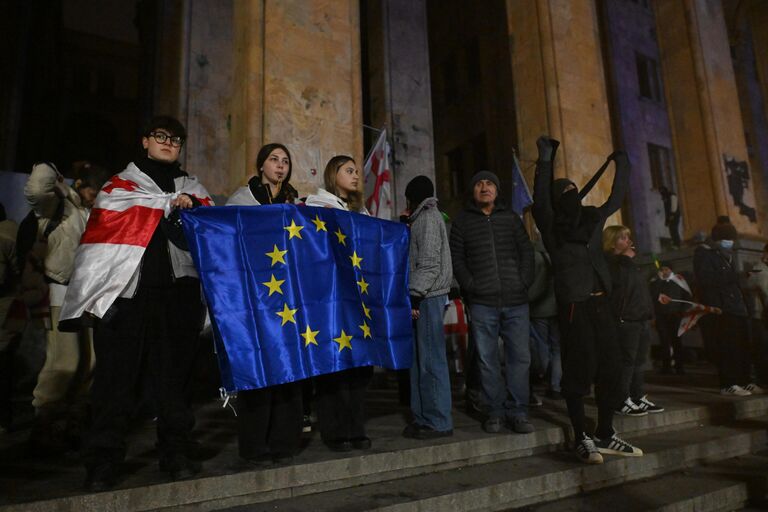 Акция протеста оппозиции в Тбилиси