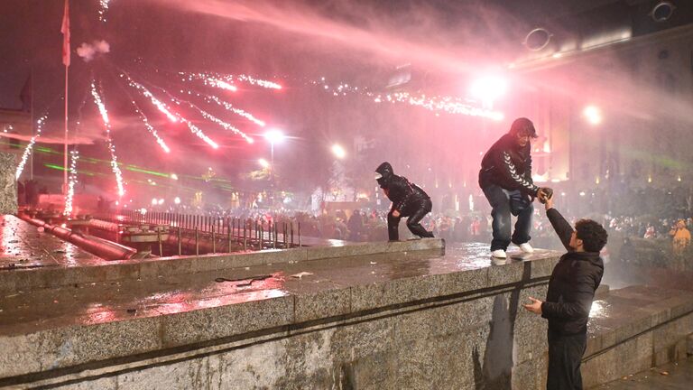 Акция протеста оппозиции в Тбилиси