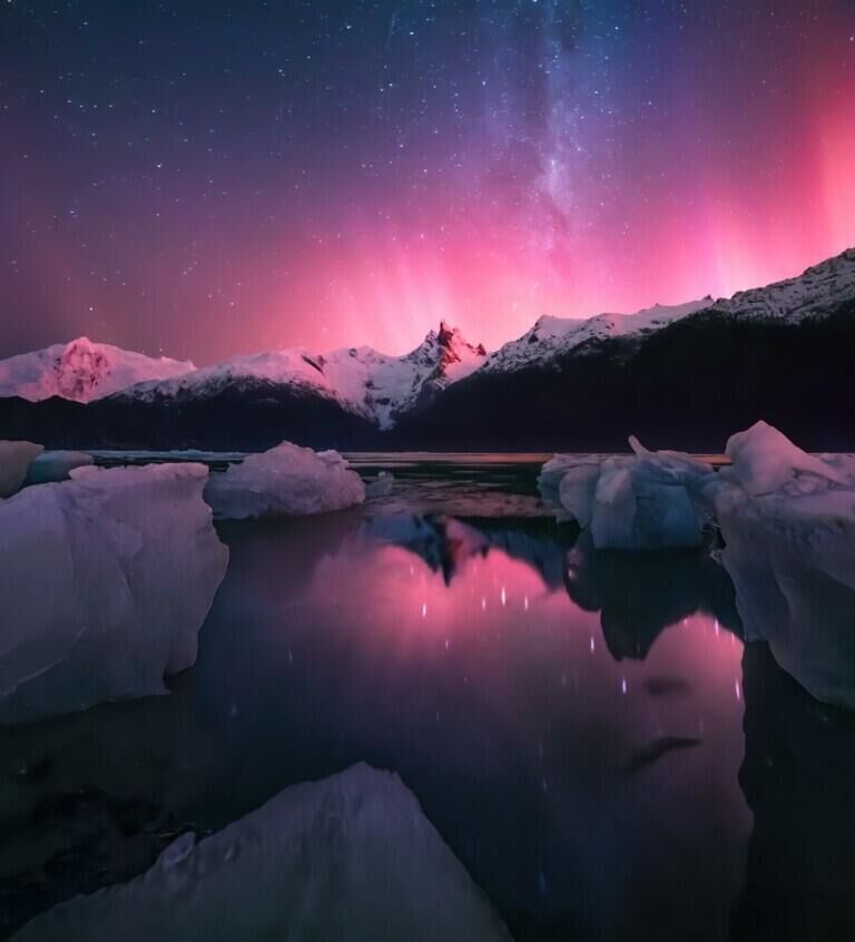 Работа фотографа Marc Adamus Aurora Australis, фьорды Патагонии, Чили