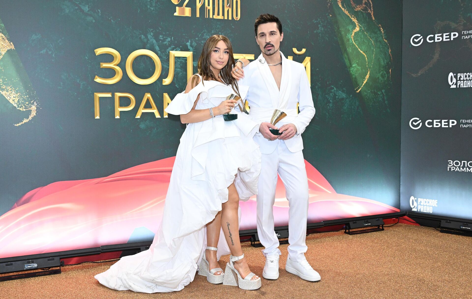 Мари Краймбрери и Дима Билан на XXIX Церемонии вручения национальной музыкальной премии Золотой Граммофон в Москве Мари Краймбрери и Дима Билан на XXIX Церемонии вручения национальной музыкальной премии Золотой Граммофон в Москве - РИА Новости, 1920, 21.08.2025