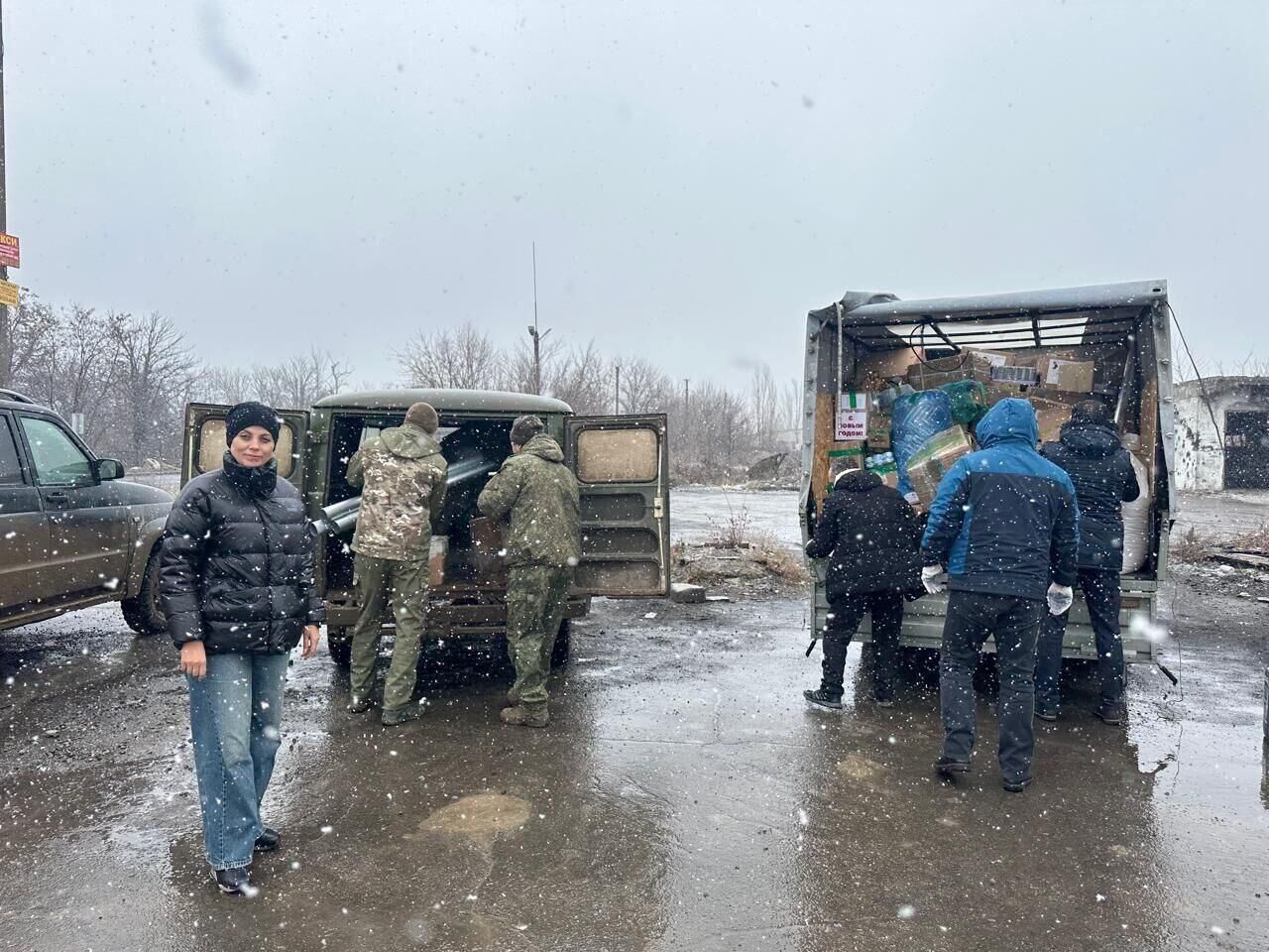 Орловская область доставила бойцам СВО комплекс радиоэлектронной борьбы, оборудование для спутникового интернета и детекторы дронов - РИА Новости, 1920, 13.12.2024