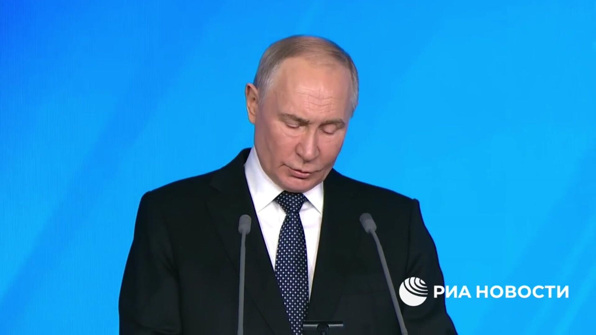 Путин: Россия будет жестко пресекать попытки расшатать единство страны - РИА Новости, 1920, 14.12.2024