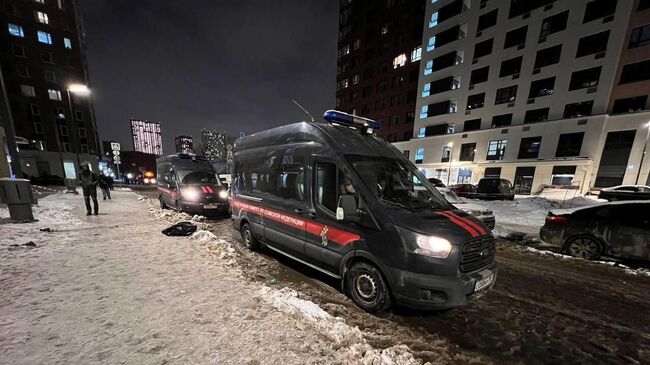 Место взрыва около жилого дома на Рязанском проспекте